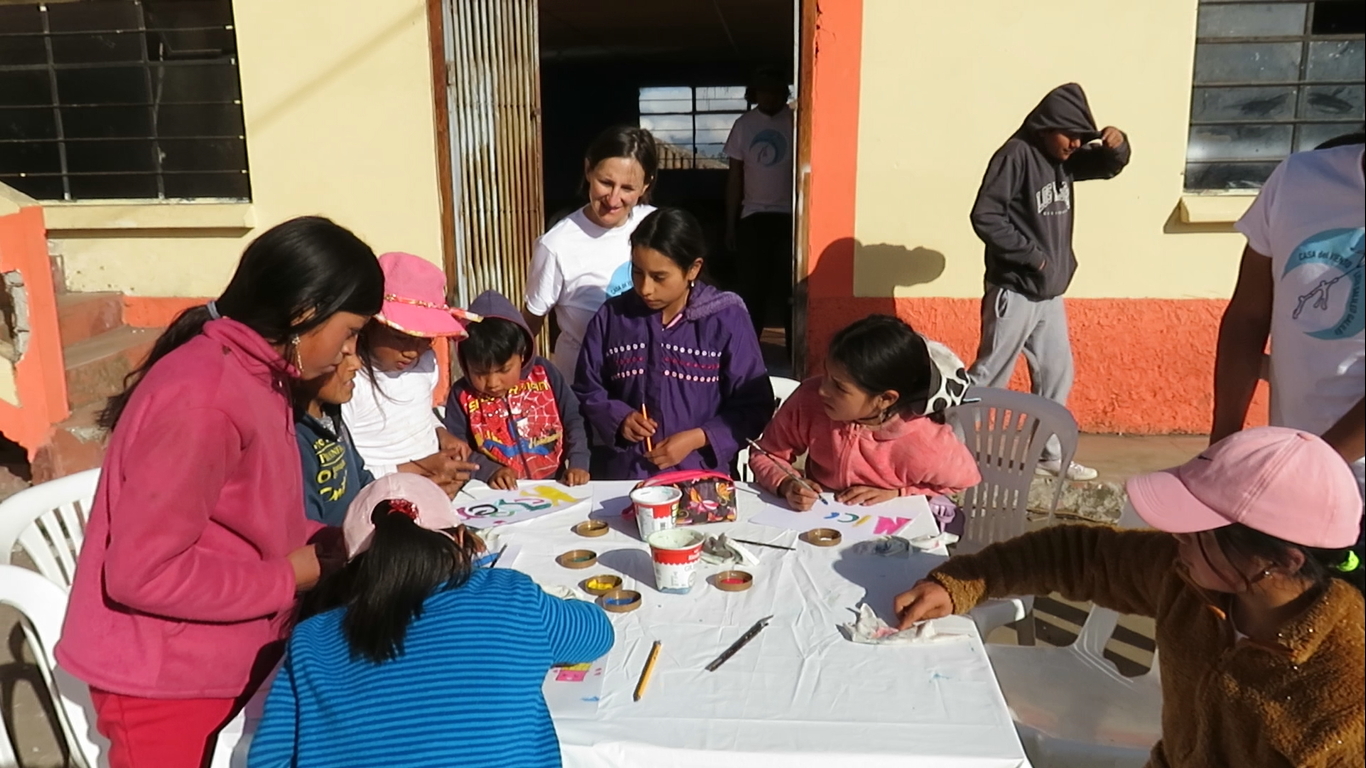 Centro Juvenil – Taller de dibujo, pintura y artesanías